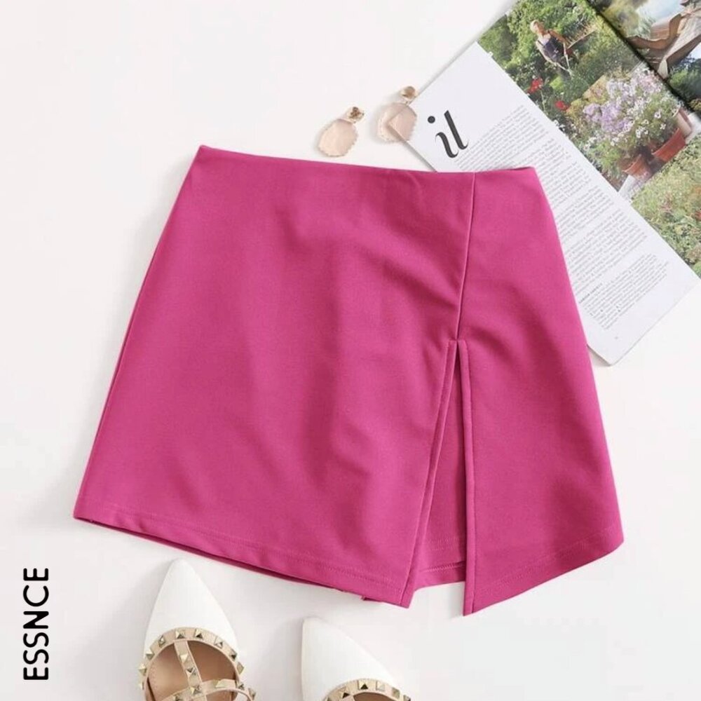 โจ3/$20โจ NWOT Hot Pink Skort